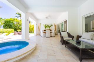 Cozy Cocotal Villa - 4BR, Private Pool, Jacuzzi, Golf View - 2