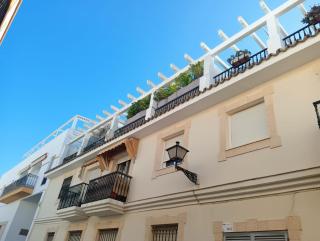 Estudio ático centro Rota - 8