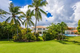 Cozy Cocotal Villa - 4BR, Private Pool, Jacuzzi, Golf View - 3
