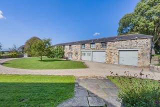 6 Bed in Tresillian oc-t32987 - 0