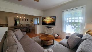 Rosewood Landing by WanderLodges - Hot tub - Sauna - 6