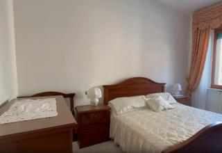 Metro Luxe Suites - 8