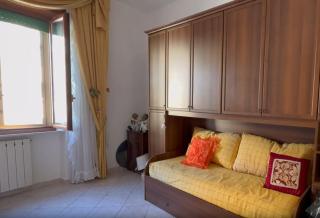 Metro Luxe Suites - 7