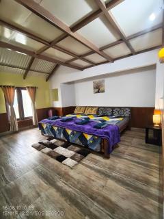 Pleasant Stay Coonoor-A Serene Hillside Retreat - 6