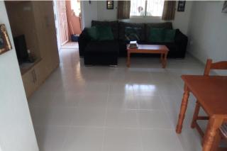 3 Bed Villa Sleeps 6 - Pets Ok - Communal Pool - 3