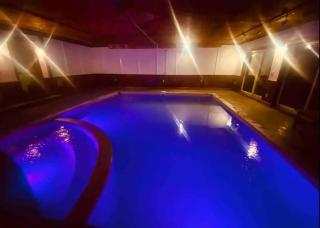 The Mahogany Villa Indoor pool Spa Sauna Gameroom - 6