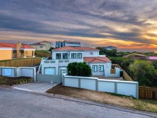 Bella Madre Guesthouse - 5