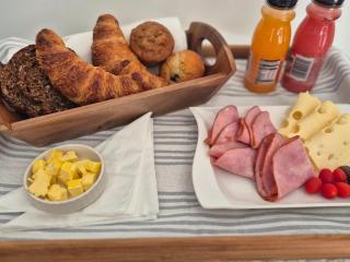 Bella Madre Guesthouse - 1