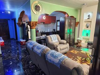 Cozy Flat 5 Minutes To Beach - 6