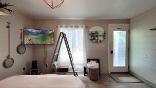 Rosewood Landing by WanderLodges - Hot tub - Sauna - 8