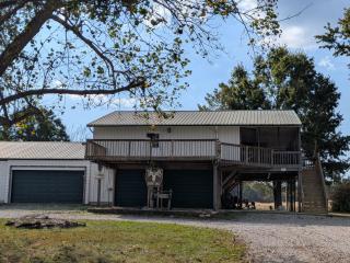 Pond View Loft - Screen Porch, Fire Pit & Fishing - 6