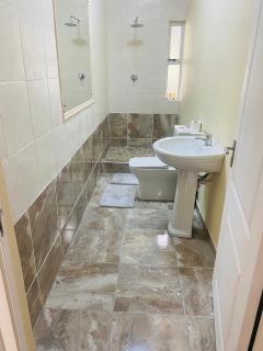 PJ Guest House - 8