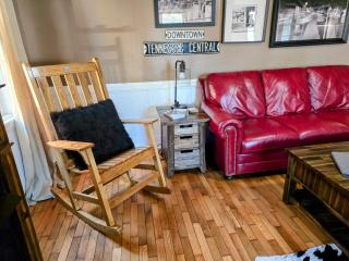 Near Murphy River Walk Historic Downtown Home! - 5