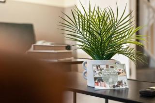 Chic 5-bedroom House in Basingstoke with Parking by PureStay - 5