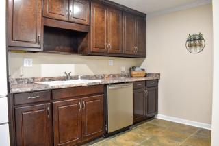 Cozy Columbus Retreat - 7