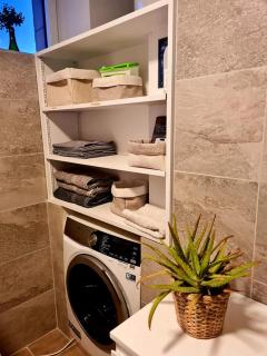 La Petite Loge des Vignes Private Jacuzzi - 9