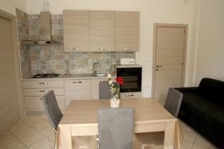 Mauricarol Residences - 9