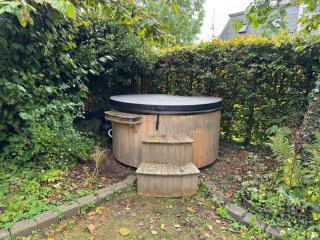 Din egen villa, spa, ude bruser, have & elbil-lader - 7