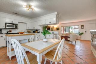 2 Blocks to Beach! Pet-Friendly Cape Canaveral Apt - 7