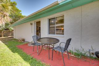 2 Blocks to Beach! Pet-Friendly Cape Canaveral Apt - 6