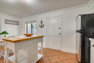 2 Blocks to Beach! Pet-Friendly Cape Canaveral Apt - 1