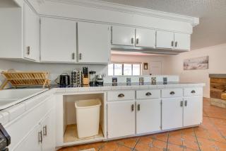 2 Blocks to Beach! Pet-Friendly Cape Canaveral Apt - 2