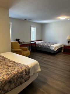 Lakecity Inn - 1