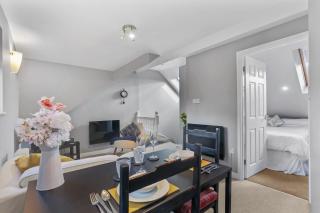 The Apartment- North East Escapes - 8