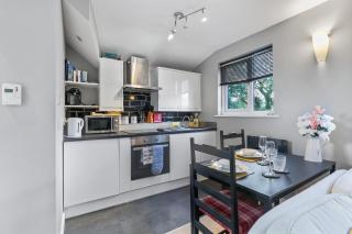 The Apartment- North East Escapes - 9