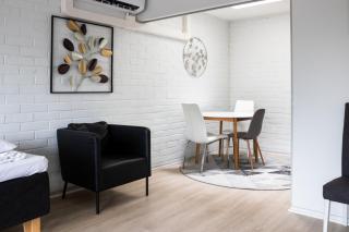 Spacious and cozy 2-room apartment for 4 in Kaivoksela, Vantaa - 7