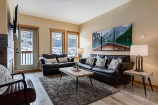 3BR Rockies Condo Heated Pool and Hot Tub - 7