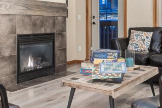 3BR Rockies Condo Heated Pool and Hot Tub - 3