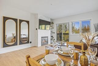 Spacious 2BR Minutes from Downtown w Pool and Hot Tub - 4