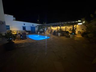 Little Stone House - 8