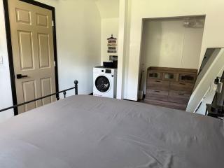 rare hobbit home - Littleton - 5