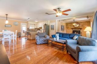 Over The Hill By The Bayou, Thanksgiving Stays Get 50 Gift Card - 6