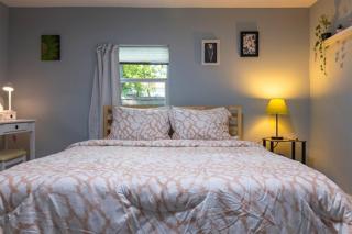 Cultural Heritage Award winning home - Ideal for Holiday Stays & Lake Walks - 3