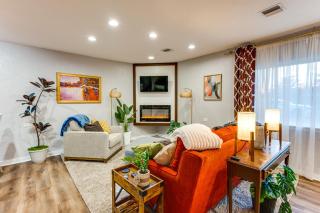 Unique, Convenient Couples Apt Near Dtwn Flushing - 6