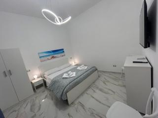 Nel cuore di Napoli-Welcome to the Heart of Naples - 3