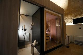 Myra Bari Bed & Spa - 2