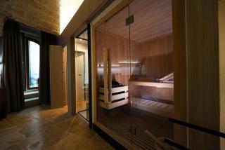 Myra Bari Bed & Spa - 1