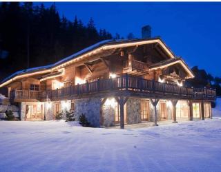 Stunning chalet of 500 sqm - 9