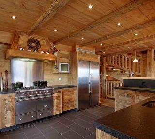 Stunning chalet of 500 sqm - 4