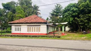 Ceylon Grand Airport Tourist Accommodation - 0