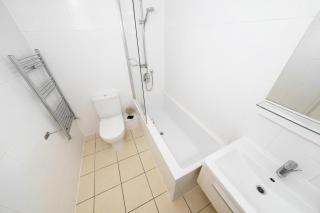 Spacious 3BR Flat for 5 Prime Liverpool St - 7