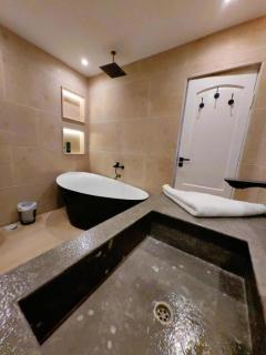 Haven Pyramids View - 3