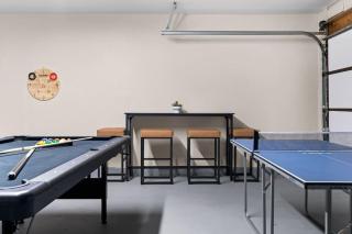 Southern Solace Retreat Game Room Getaway - 4