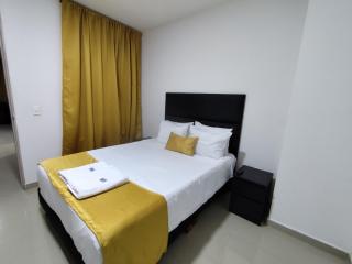 Habitacion con baño privado , comodida - 2