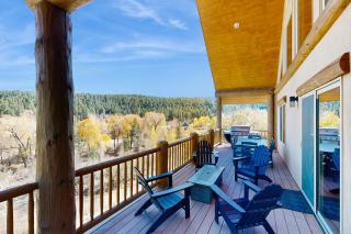 Riverfront Lodge - 8