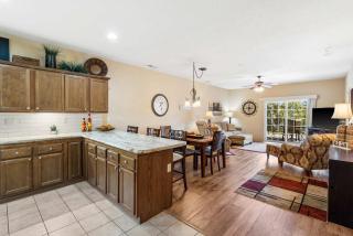 R&L Scenic Views - Retreat for 4 - 5